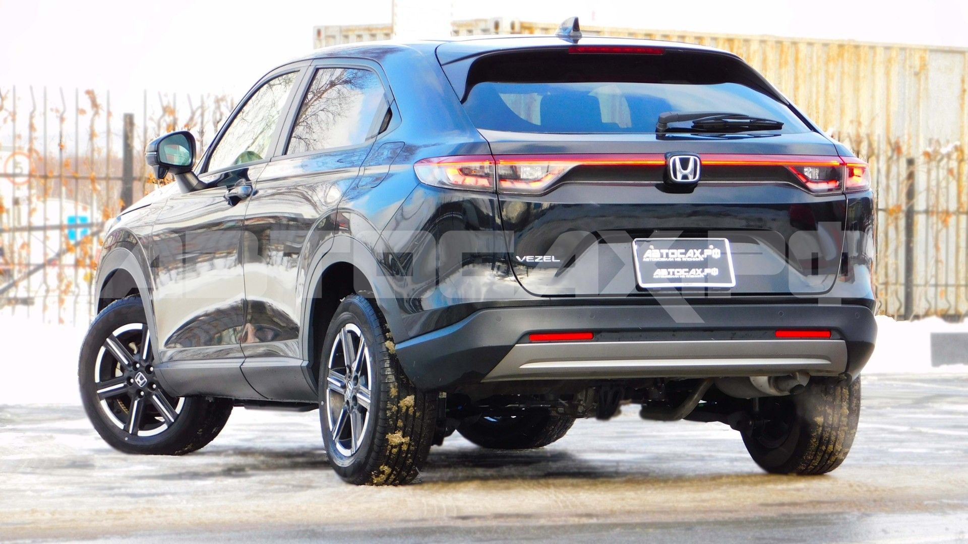 Honda Vezel 2026, Кроссовер — фото 3