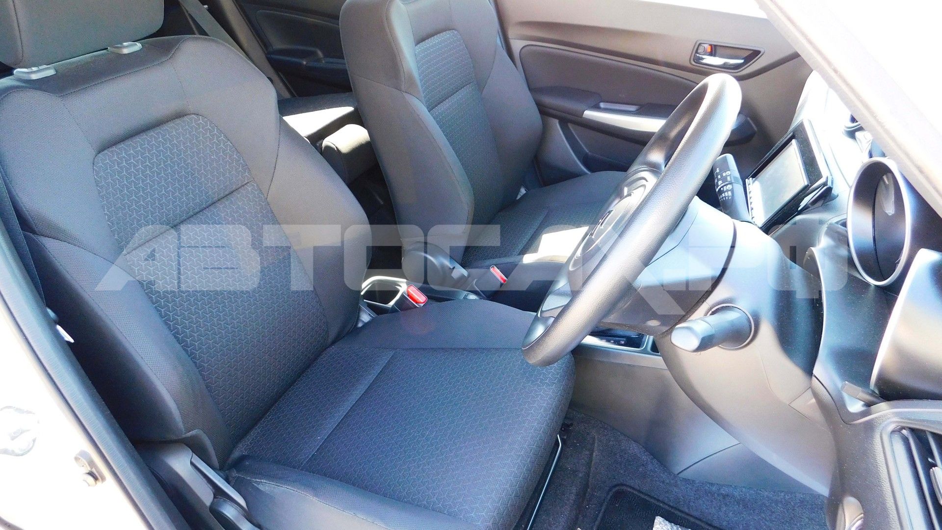 Suzuki Swift 2022, Хэтчбек — фото 18