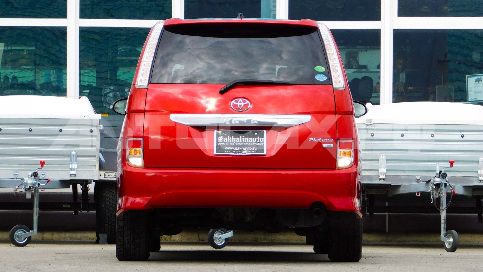 Toyota Isis 2016, Минивэн — фото 8