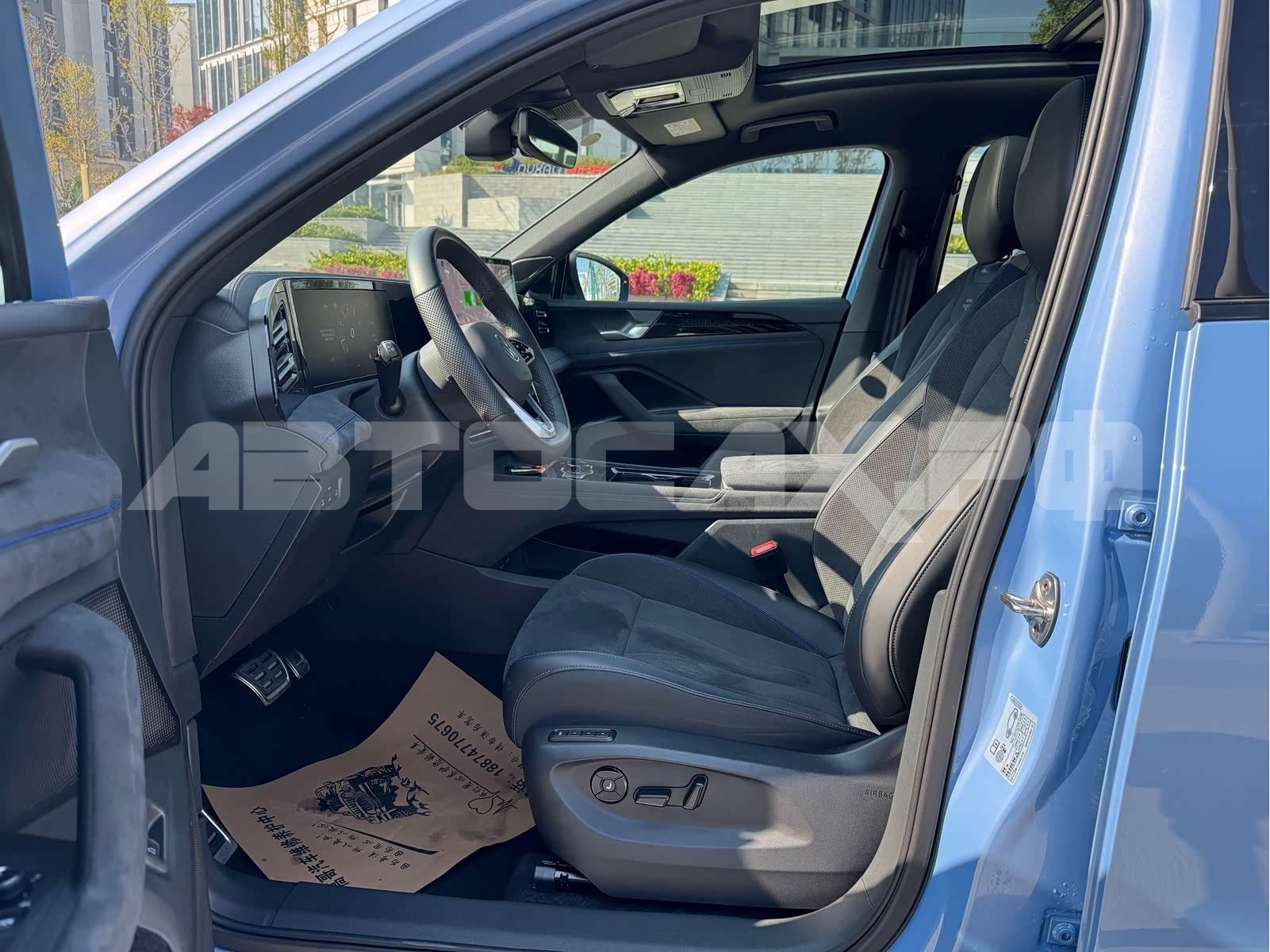 Volkswagen Tiguan L 2024, Кроссовер — фото 4