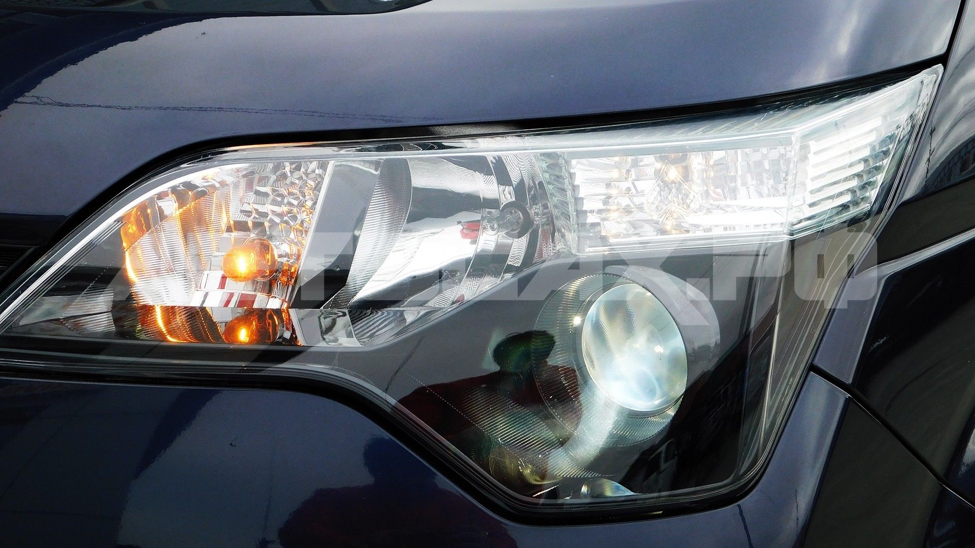 Toyota Spade 2015, Хэтчбек — фото 48
