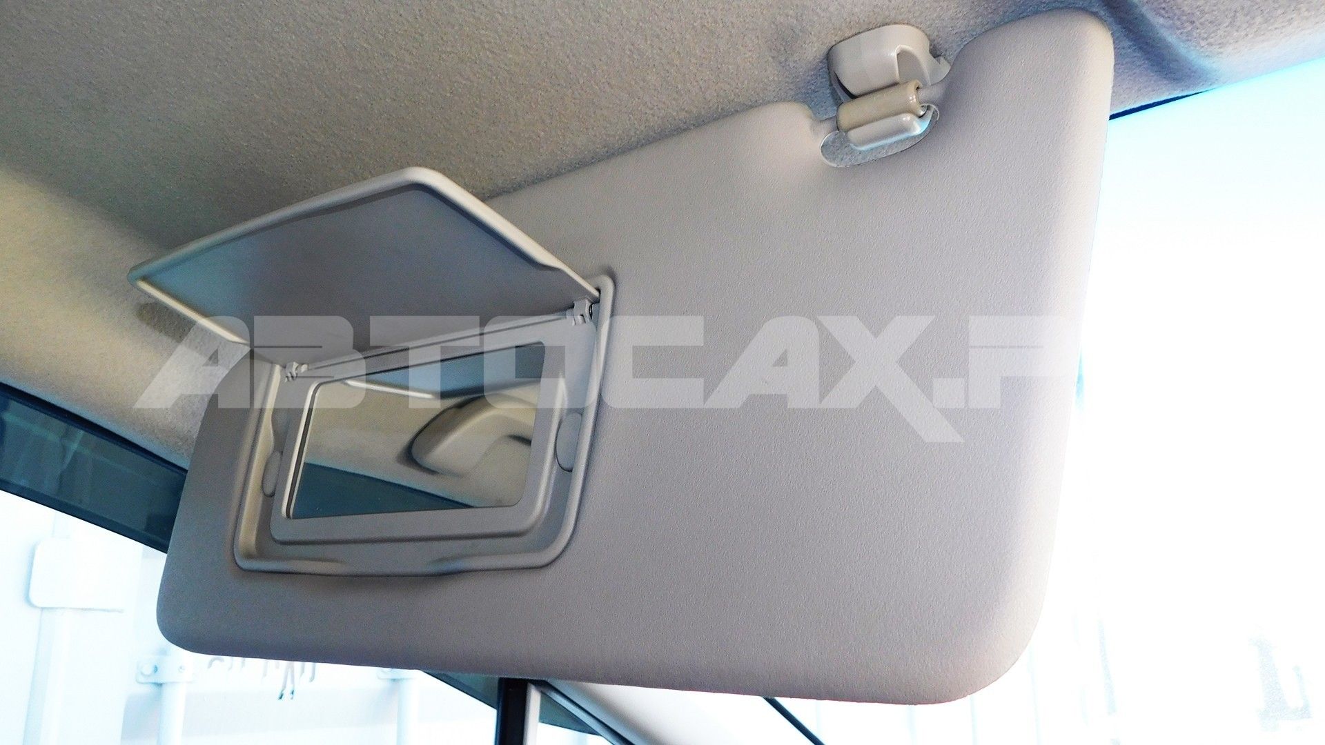 Honda Freed 2016, Минивэн — фото 28