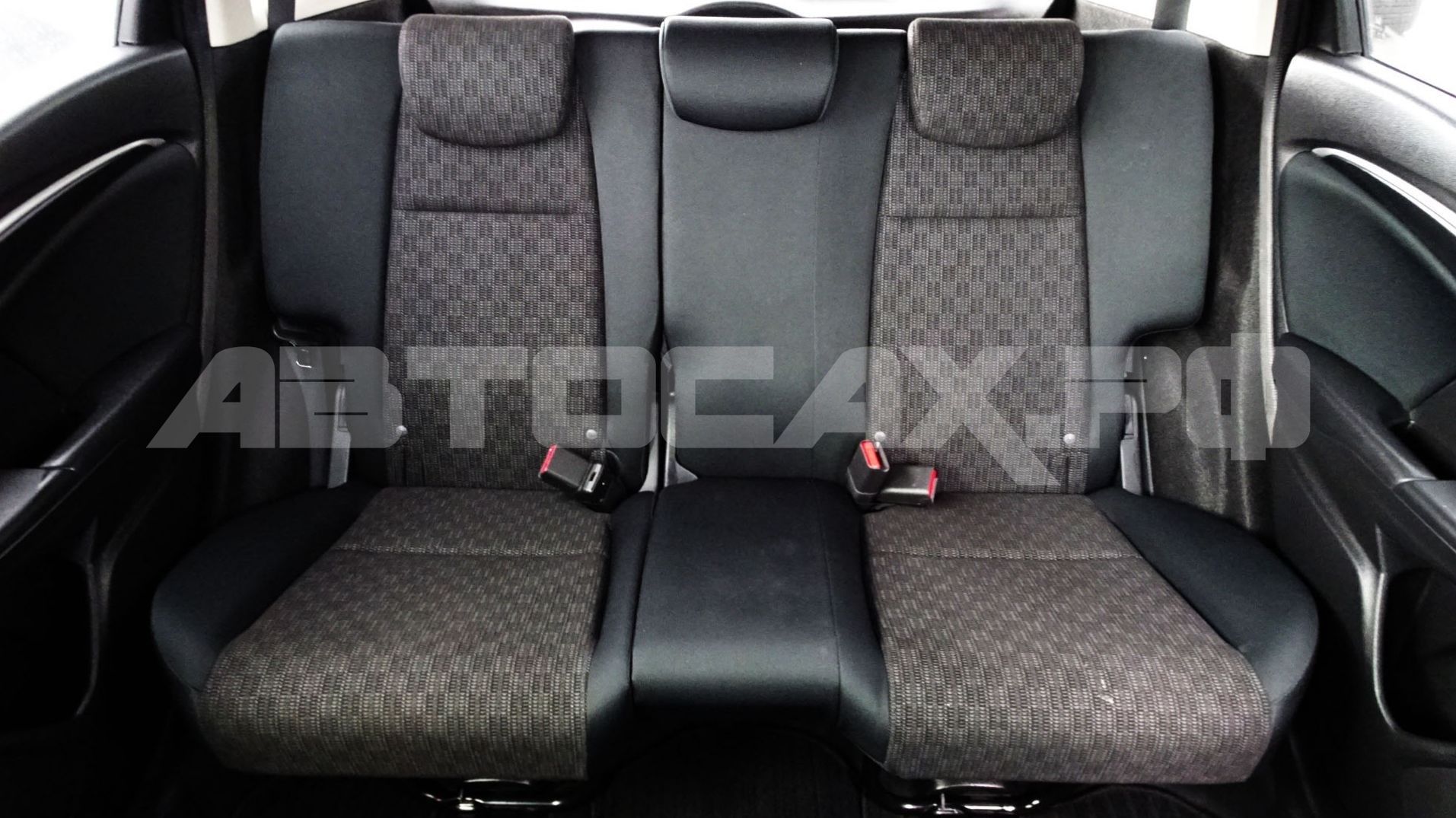 Honda Fit 2017, Хэтчбек — фото 17