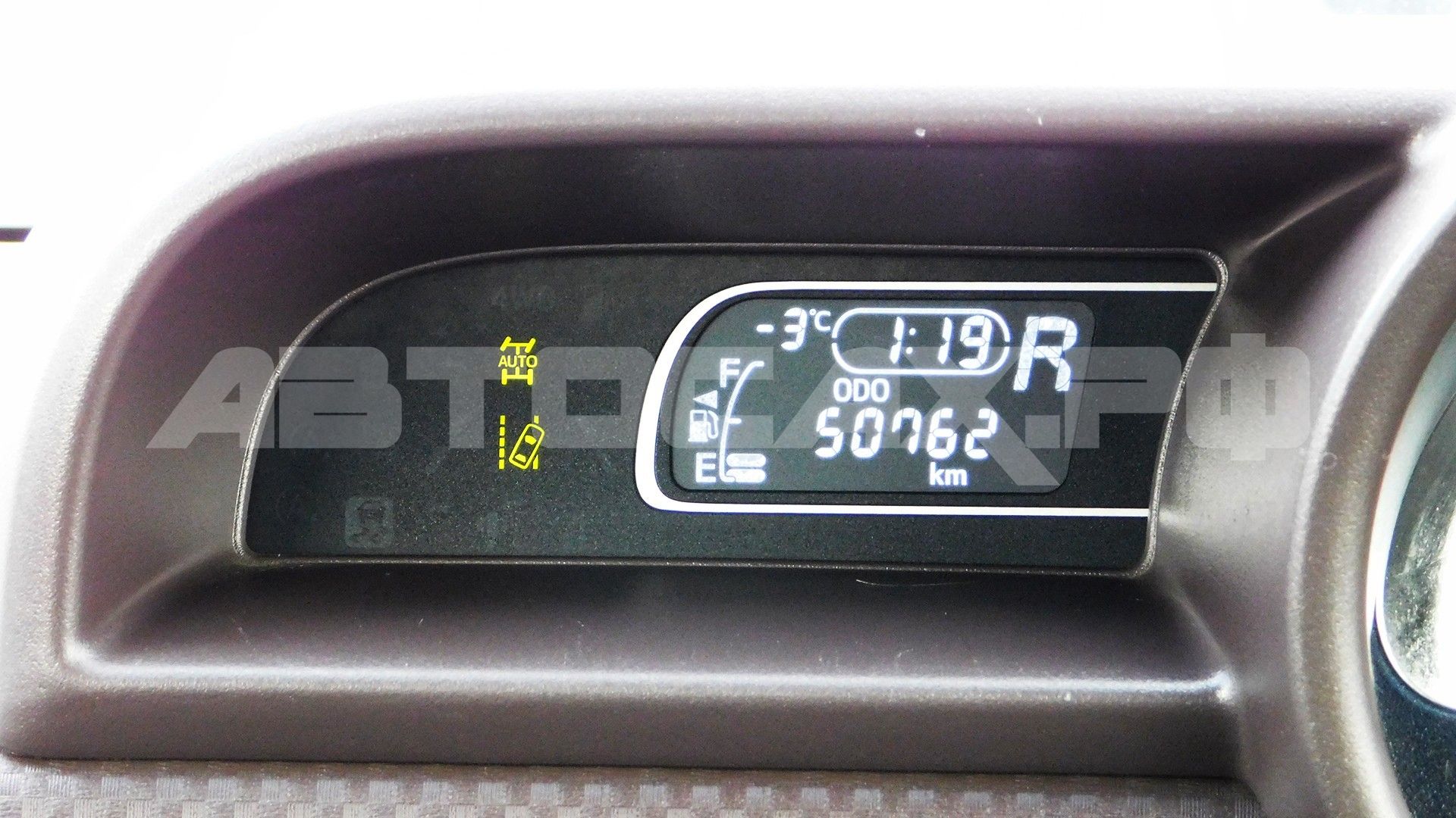 Toyota Spade 2018, Хэтчбек — фото 32