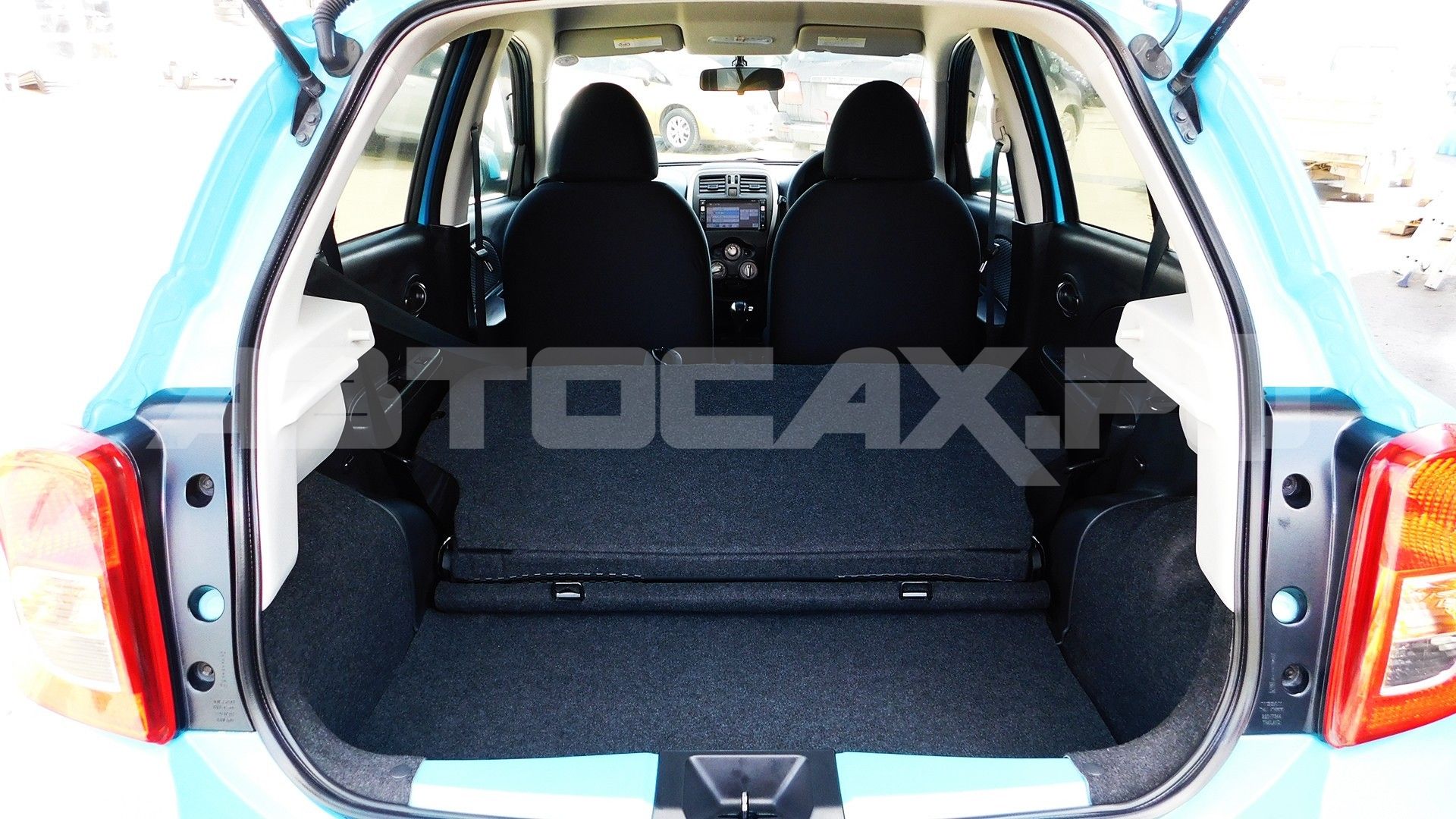 Nissan March 2020, Хэтчбек — фото 20