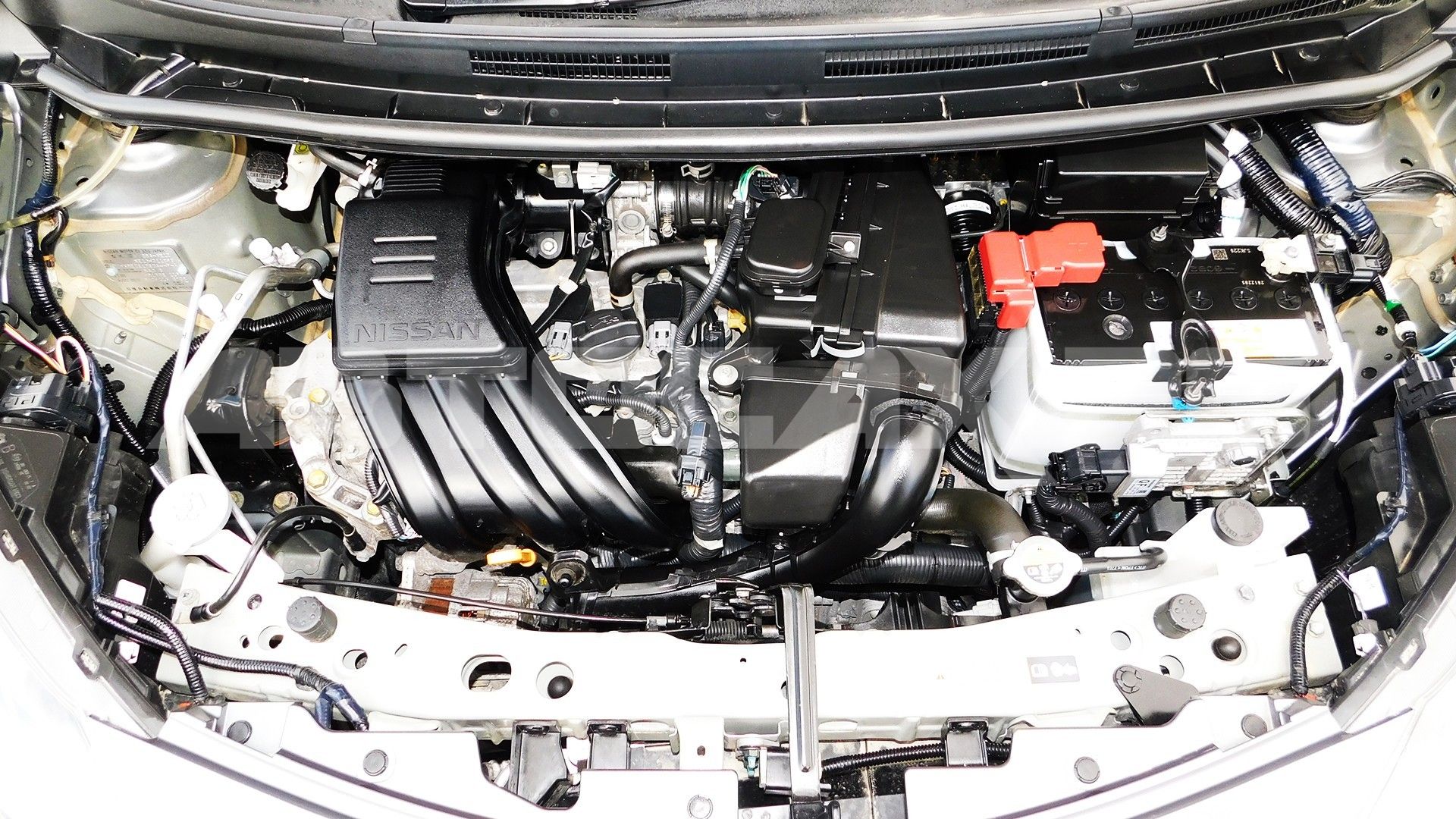 Nissan Note 2018, Хэтчбек — фото 40
