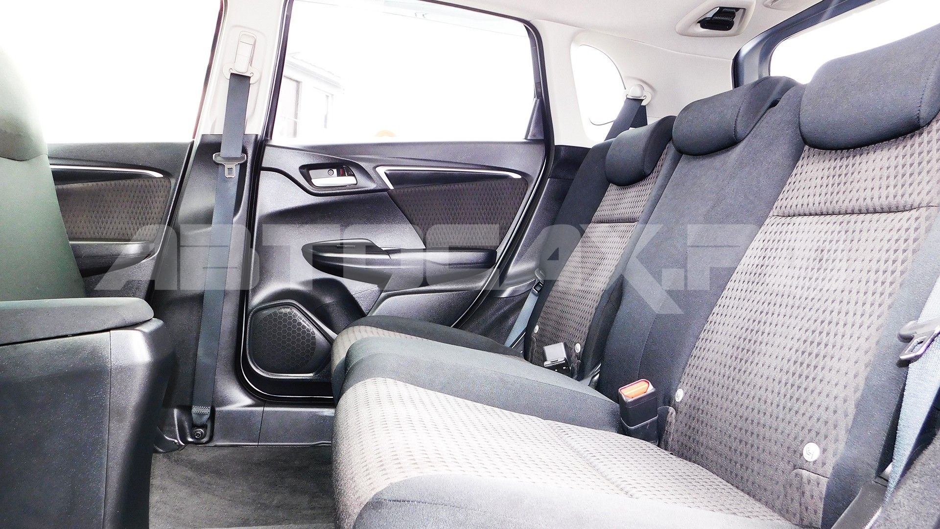 Honda Fit 2017, Хэтчбек — фото 19
